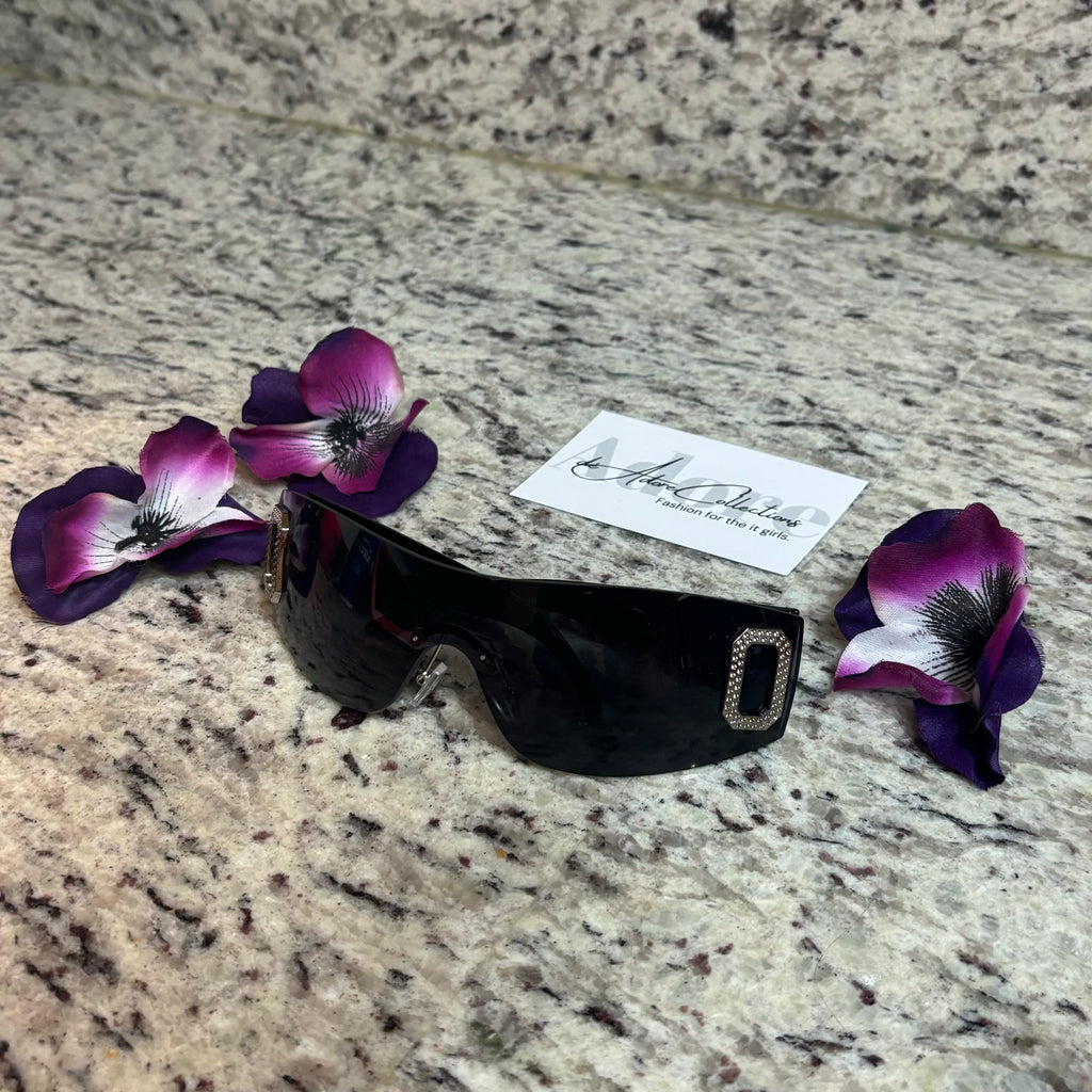 Ring Black Tinted Shades