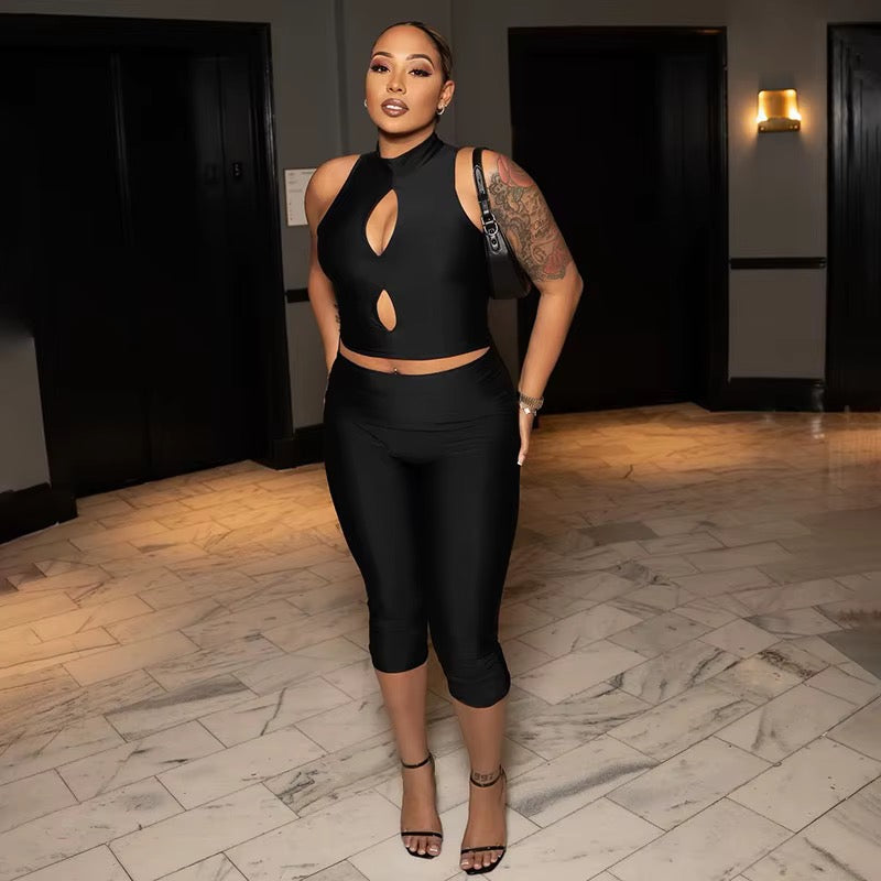 Dani Black Two Piece Capri Set